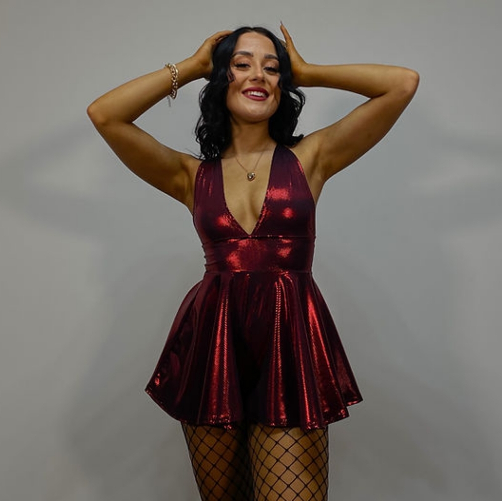 Edgy Jayd stretchy red shimmer cross back rave romper large